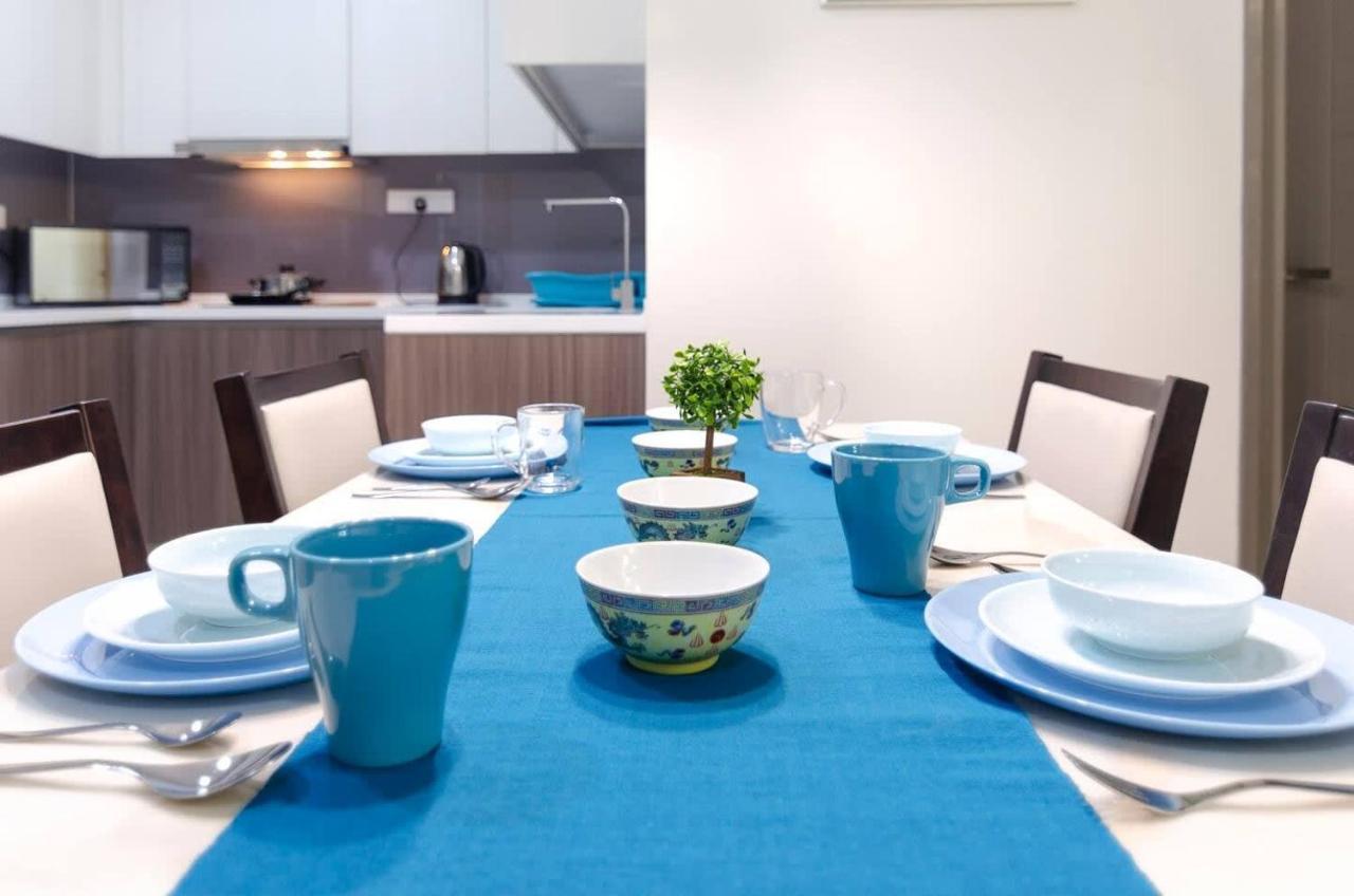 A Cozy & Comfy Suasana Suites In Джохор Бахру Екстериор снимка